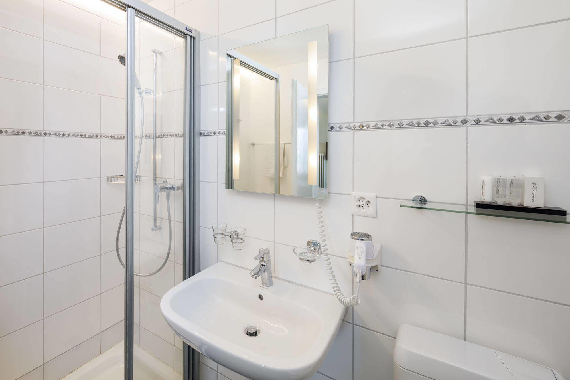 Hotel Sonnenberg Kriens Luaran gambar